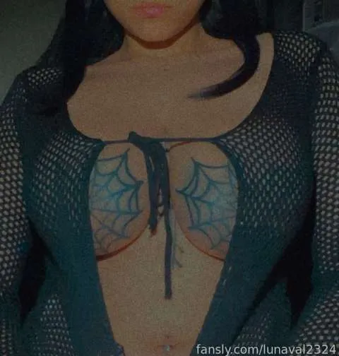 @lunaval2324