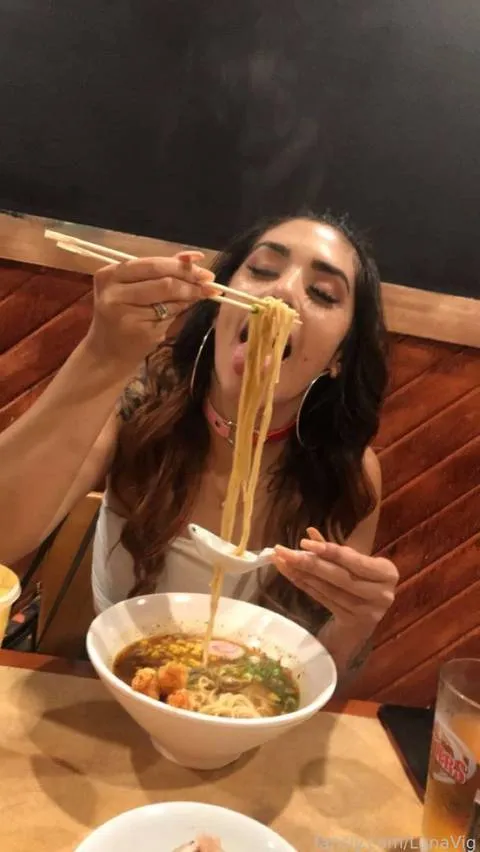 @LunaVig