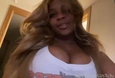 @LUsTu3u