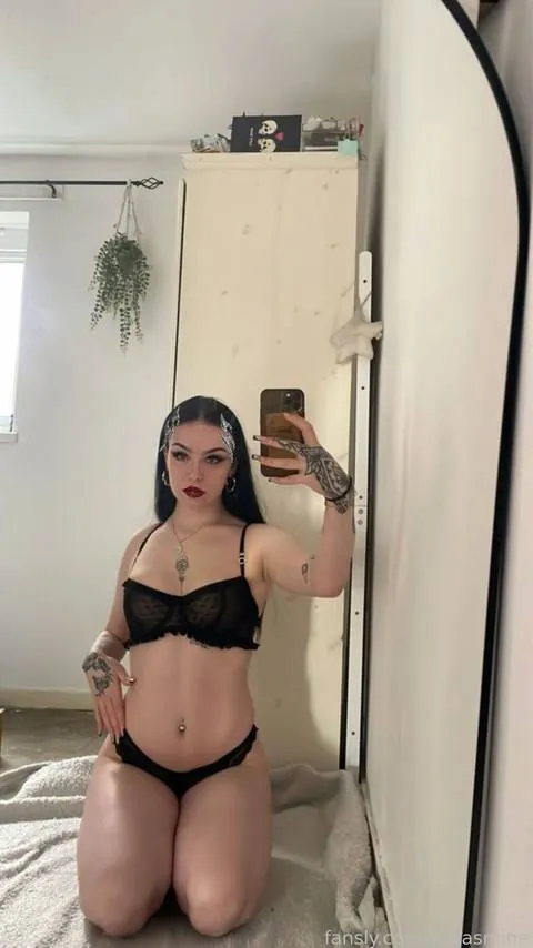 @lvejasmine