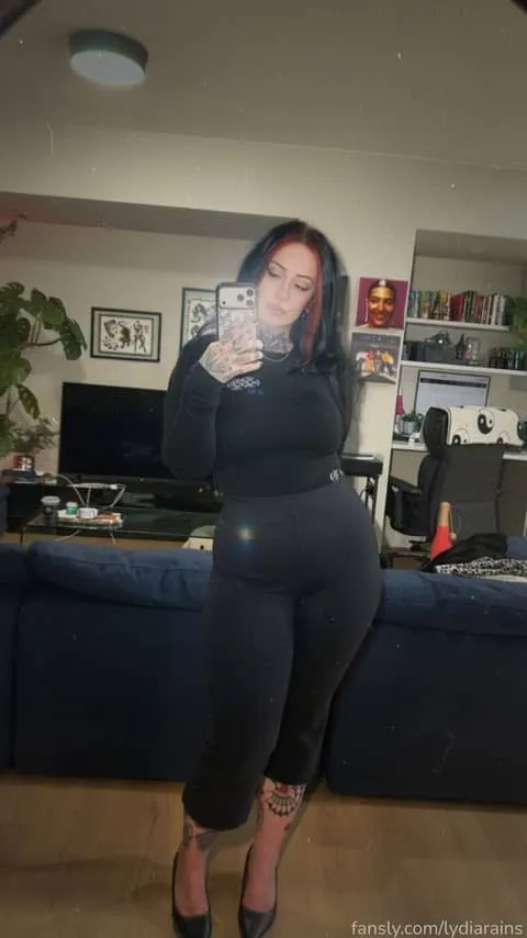 @lydiarains