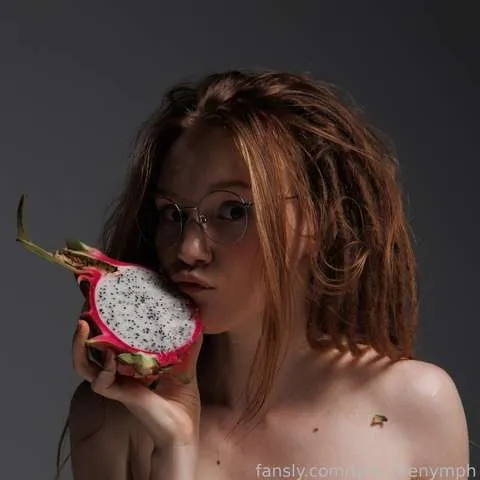@lyra_thenymph
