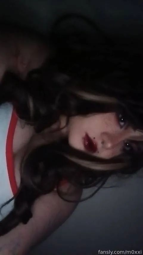 @m0xxi