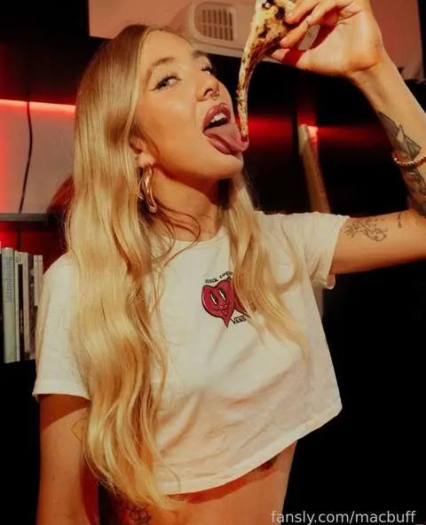 @macbuff_