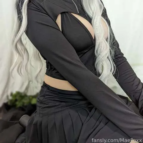 @MaeFoxx
