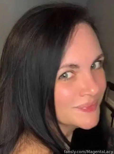@MagentaLacy