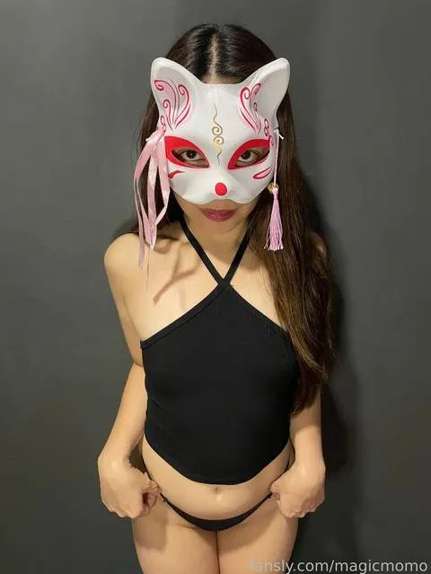 @magicmomo