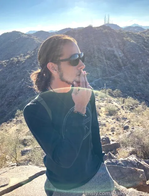 @MakingMoans