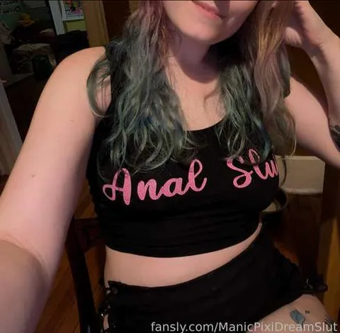@ManicPixiDreamSlut