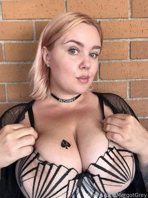@MargotGrey