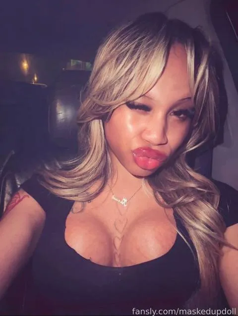 @maskedupdoll