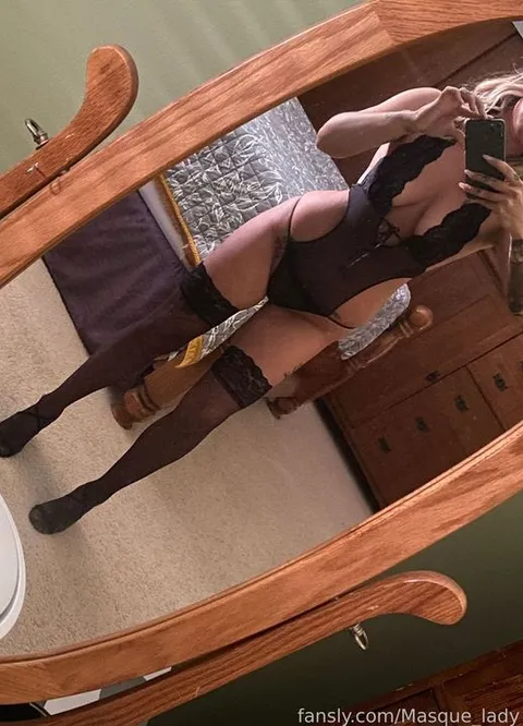 @Masque_lady