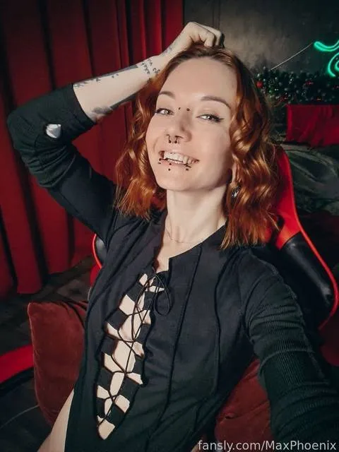 @MaxPhoenix