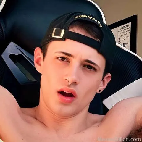 @maxxxzillion