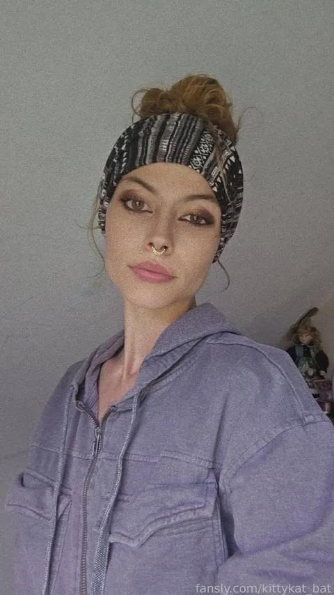 @meekoxo