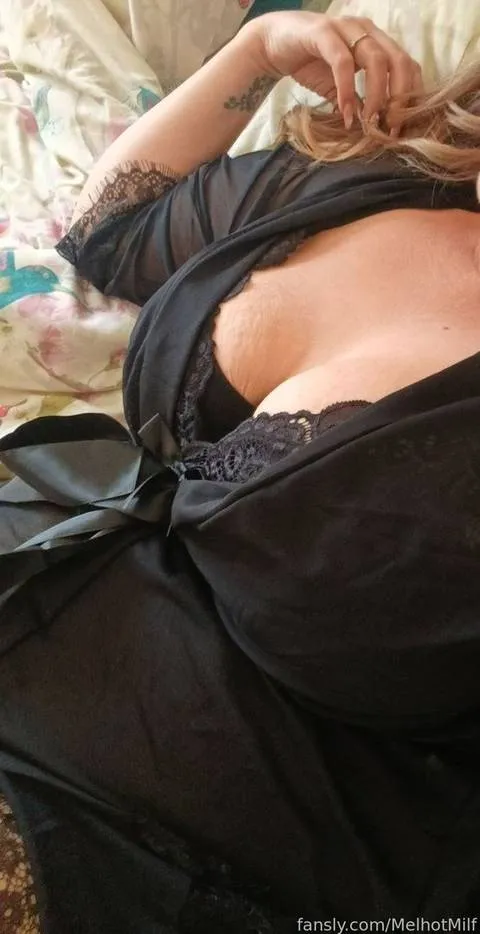 @MelhotMilf