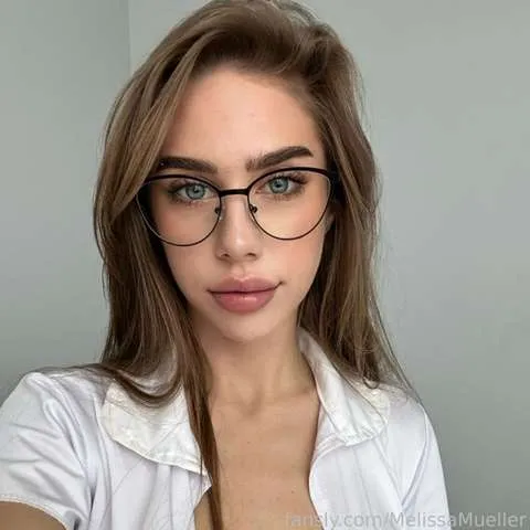 @MelissaMueller