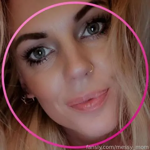@messy_mom