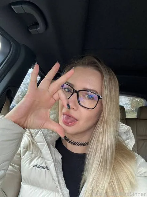 @MiaSinner