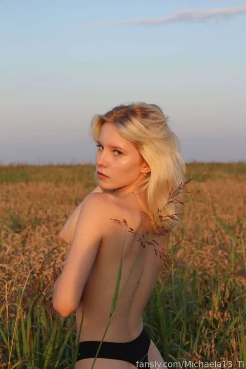 @Michaela13_Ti