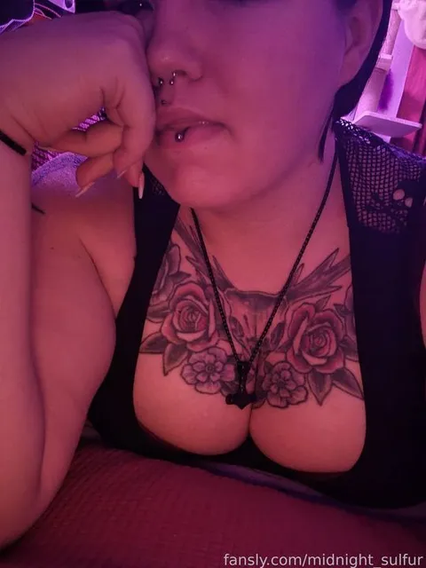 @midnight_sulfur