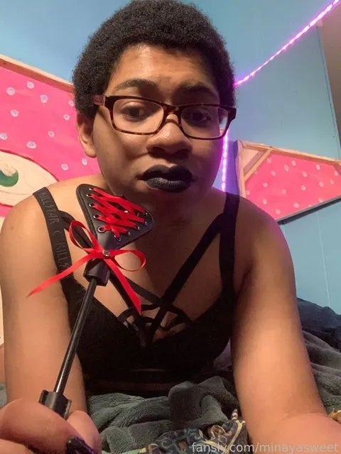 @MinayaSweet