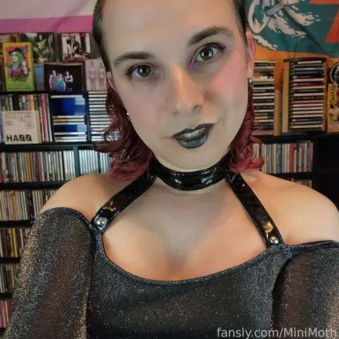 @MiniMoth