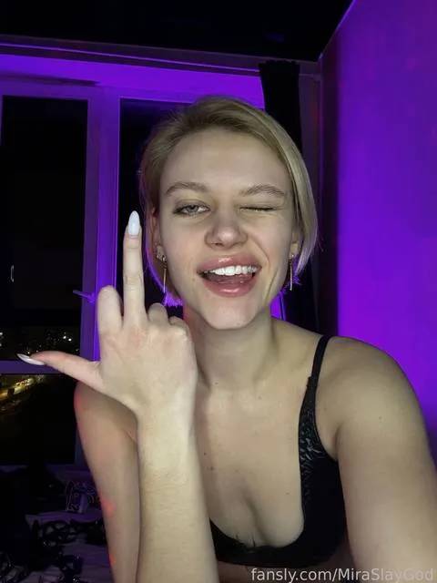 @MiraSlayGod