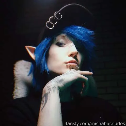 @mishahasnudes