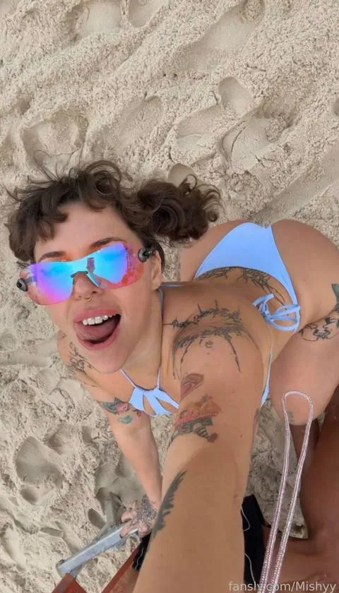 @Mishyy