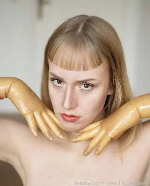 @miss_lily_ecstasy