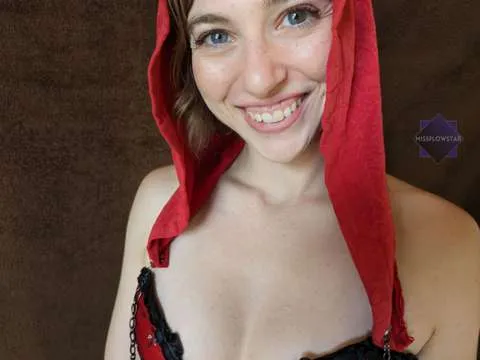@Missflowstar