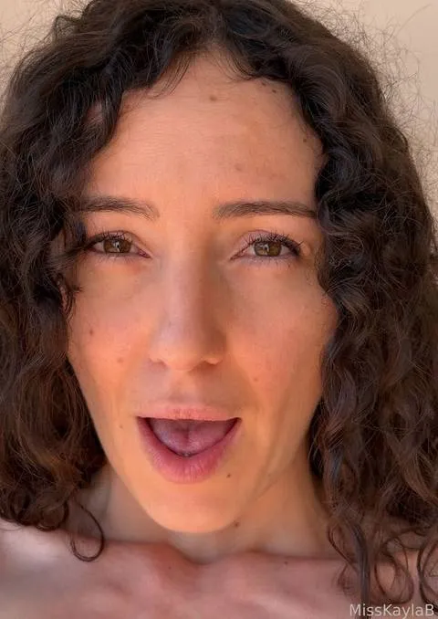 @MissKaylaB