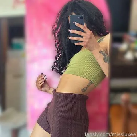 @missluxee