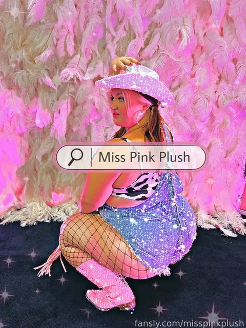 @misspinkplush