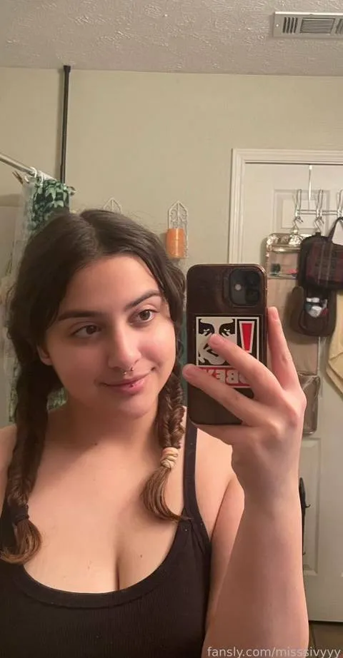 @misssivyyy