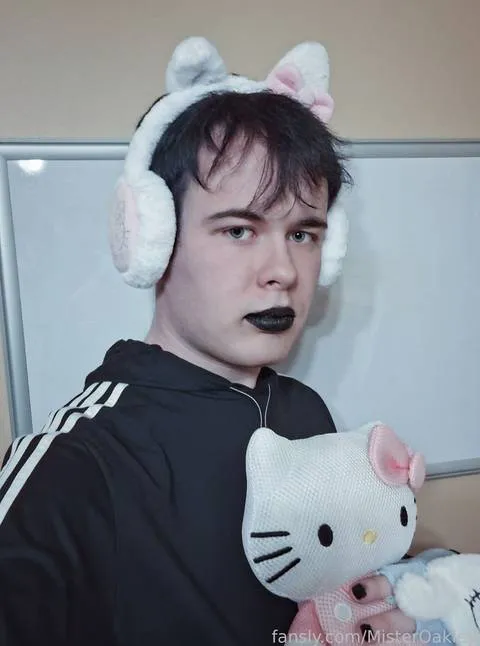 @MisterOakley