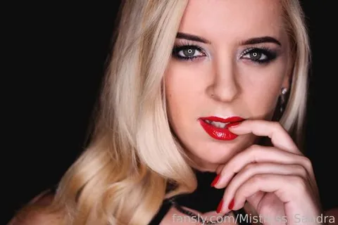 @Mistress_Sandra