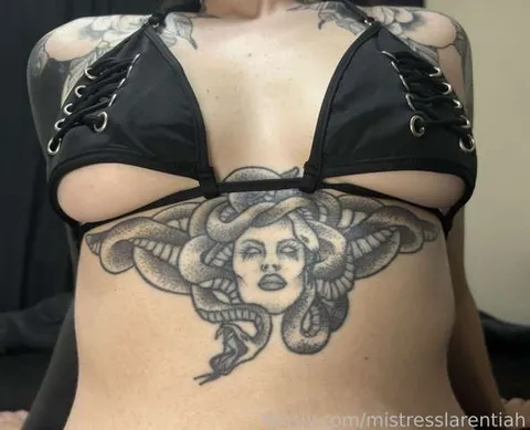 @mistresslarentiah