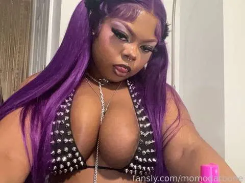 @momodatbone