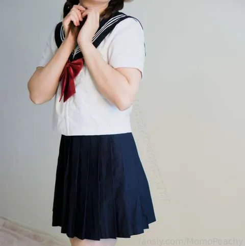@MomoPeachy