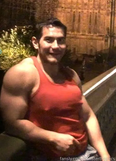 @monsterbigpecs