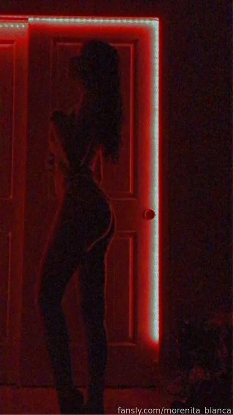 @morenita_blanca