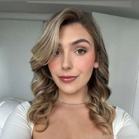 @moxiedoll