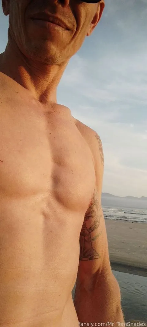 @Mr_TomShades