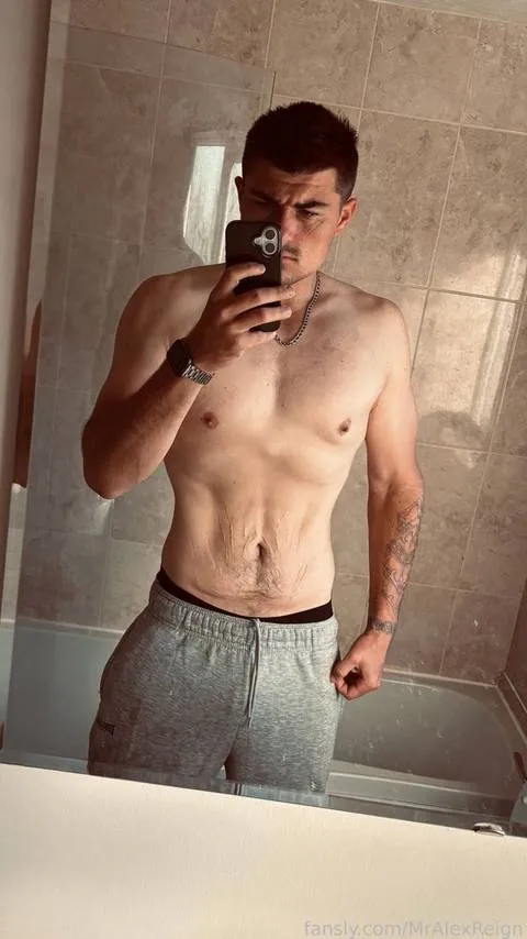 @MrAlexReign