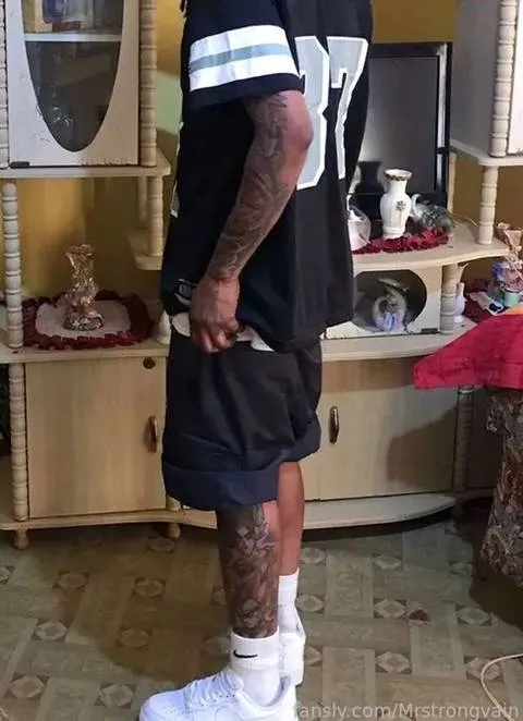 @Mrstrongvain