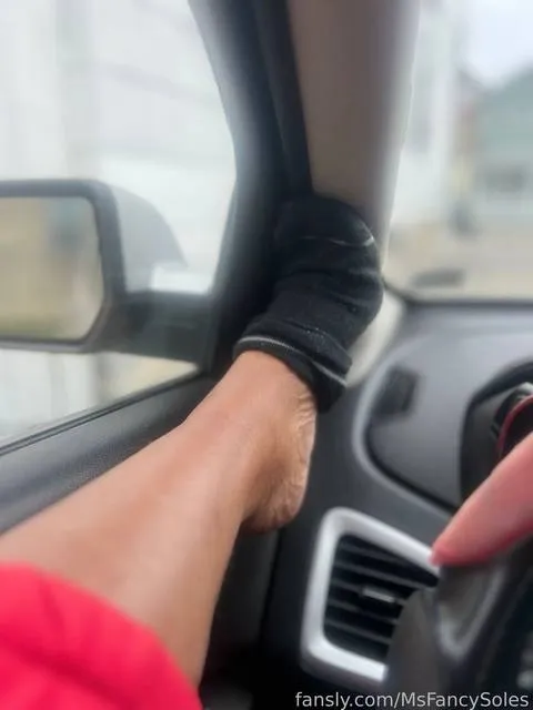 @MsFancySoles