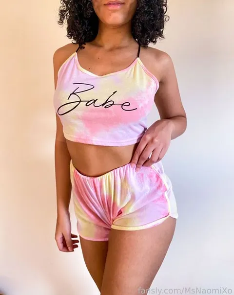 @MsNaomiXo