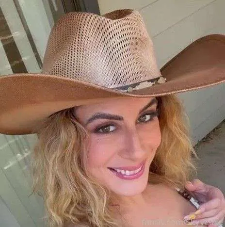 @MsTexasSkyy